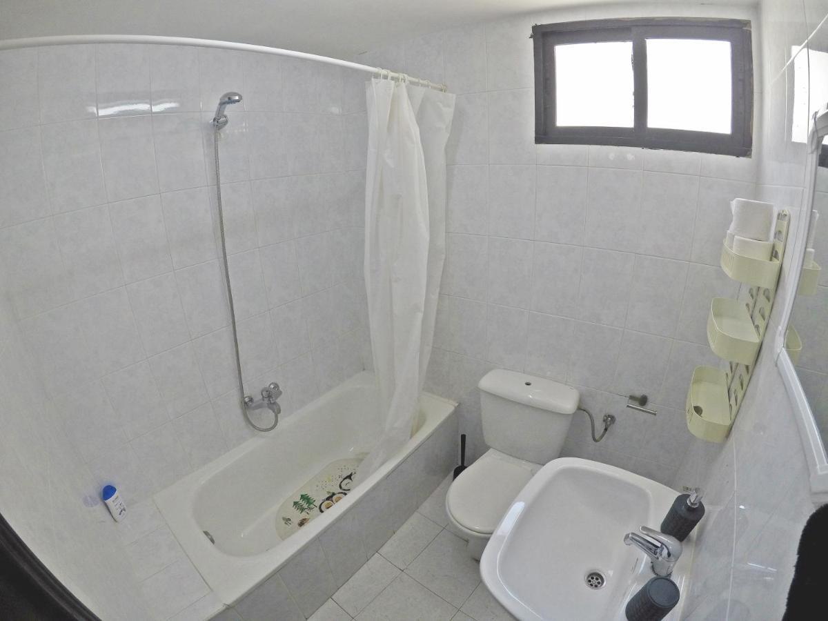 Mesonhomes Center - & Work * Granada